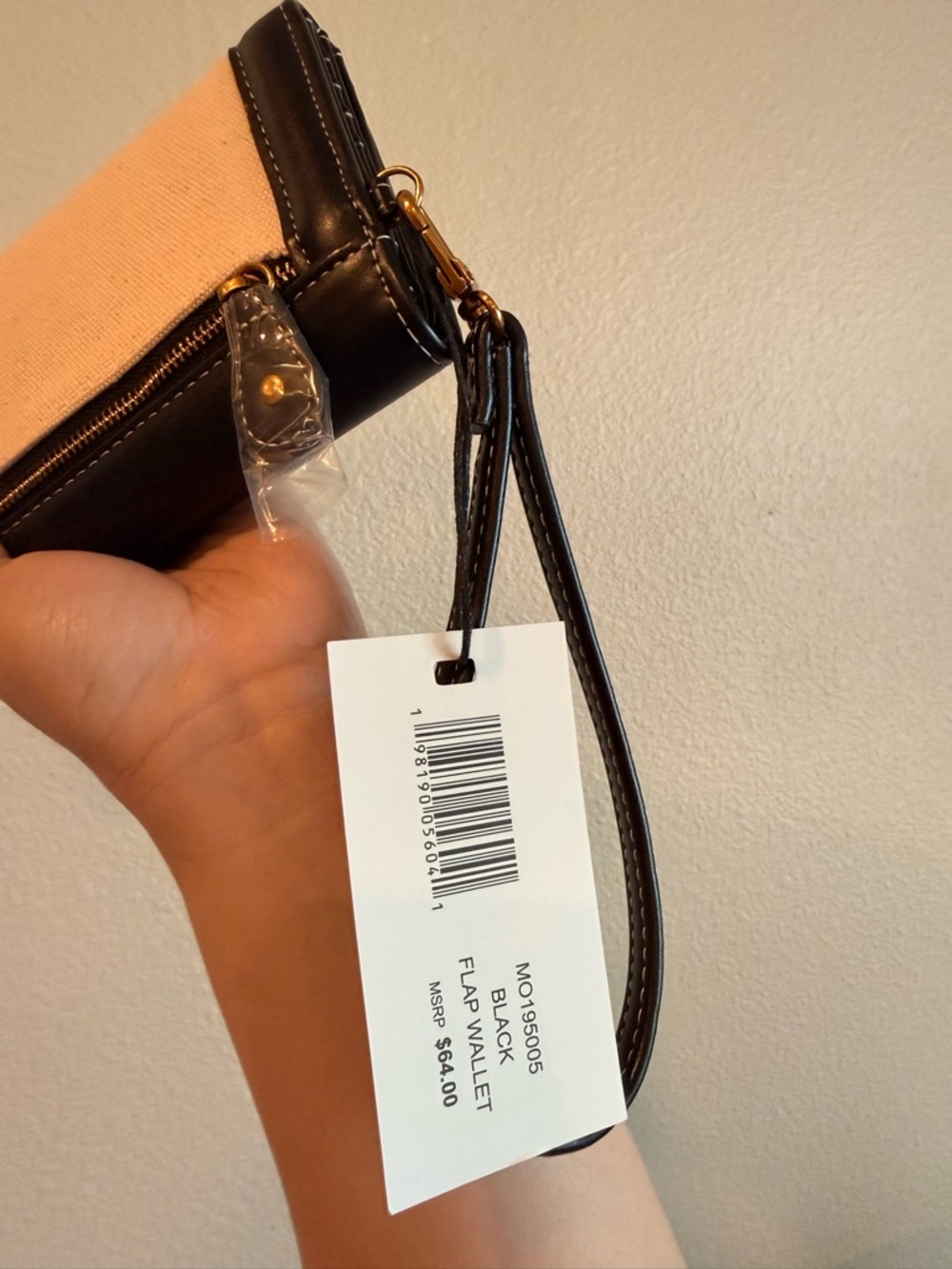 Steve Madden Black and Cream Women's Long Wallet- Designer Style - Picture 8 of 9